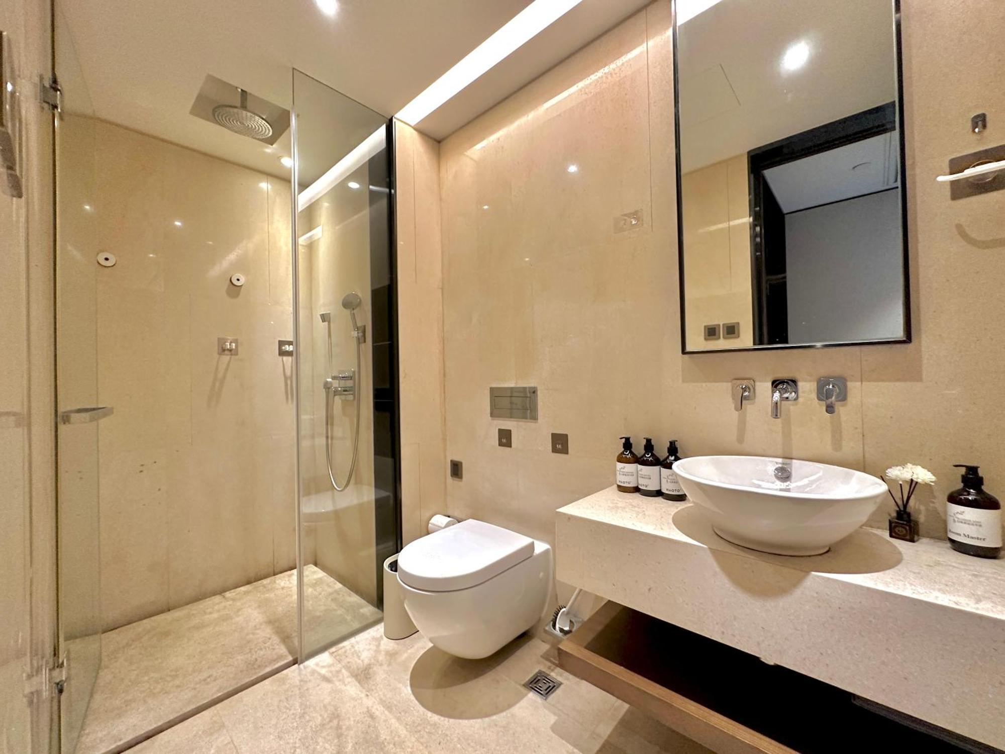 Zhome-Luxury Three-Bedroom Suite-Near The Bund Shanghai Eksteriør billede